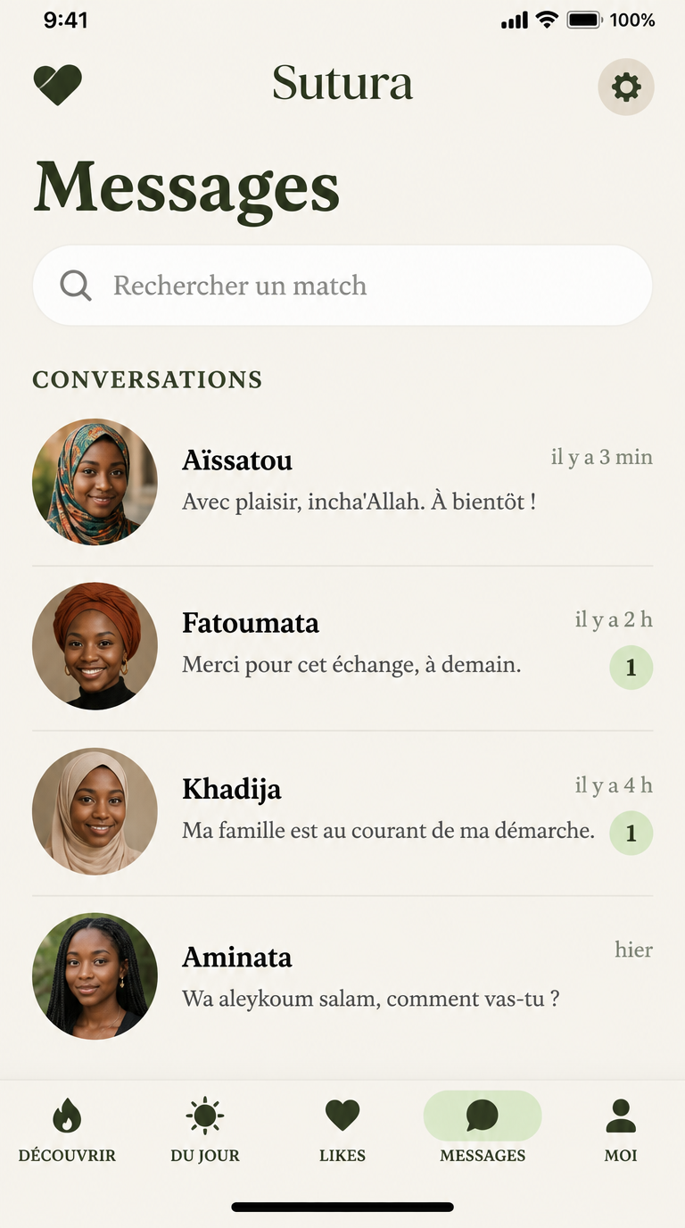 Écran SuturaLove avec quatre conversations récentes